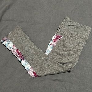 Threads 4 Thought cropped leggings